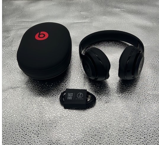 Beats by Dr. Dre – Beats Studio3 Wireless Noise Cancelling