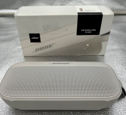 Bose SoundLink Flex Wireless Waterproof Portable Bluetooth Speaker, White 