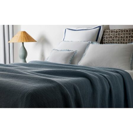Matouk Chatham Blanket